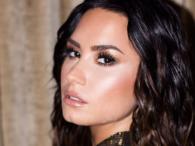 Demi Lovato z subtelnym dekoltem